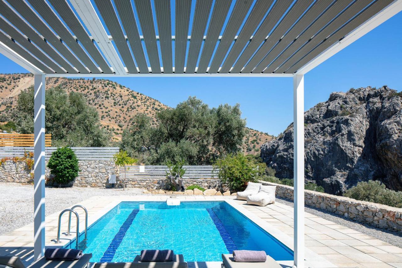 איה גליני Evgoro Luxury Suites מראה חיצוני תמונה