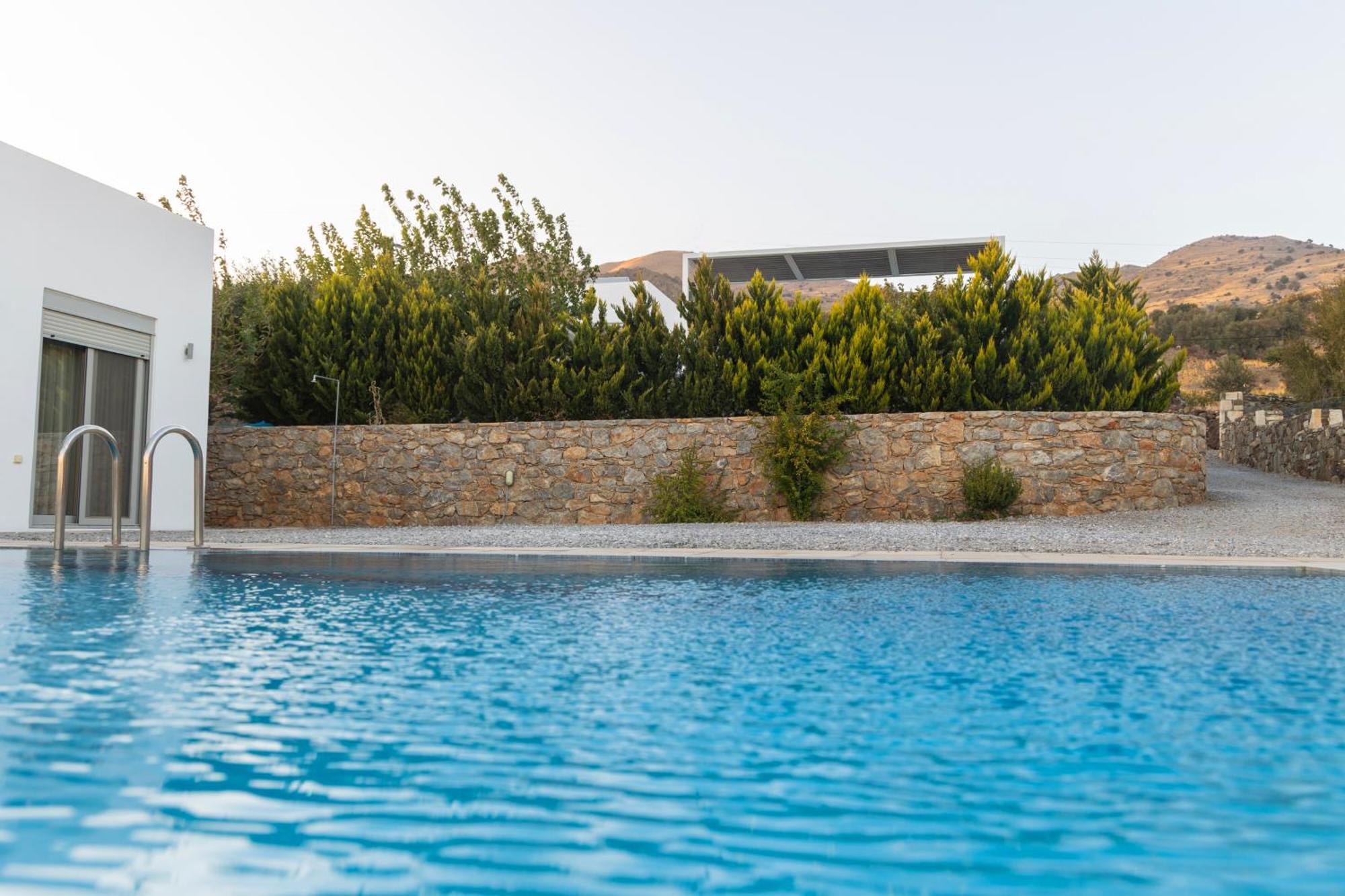 איה גליני Evgoro Luxury Suites מראה חיצוני תמונה